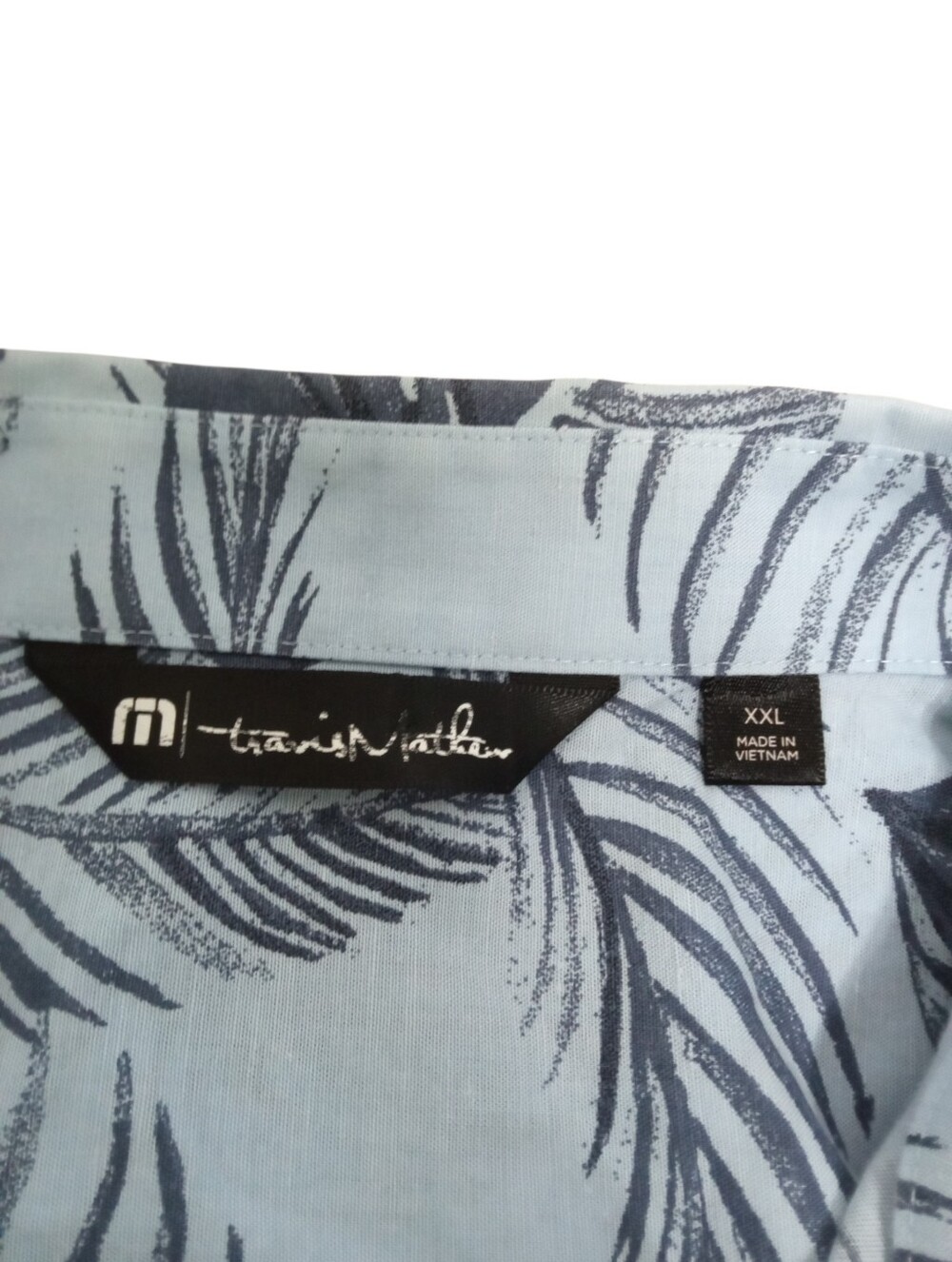 TravisMathew XXL 2 Shirt Bundle Tropical Floral Button Down Golf Resort Coastal - Picture 4 of 13